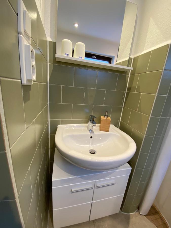 Ferienzimmer Am Strom 34 Rostock Exteriör bild